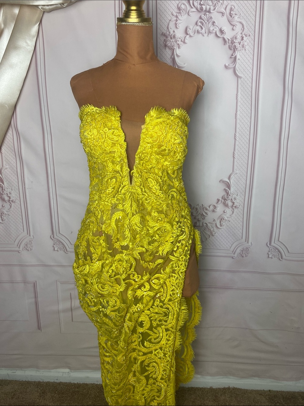 Yellow Lace Appliqué Evening Gown
